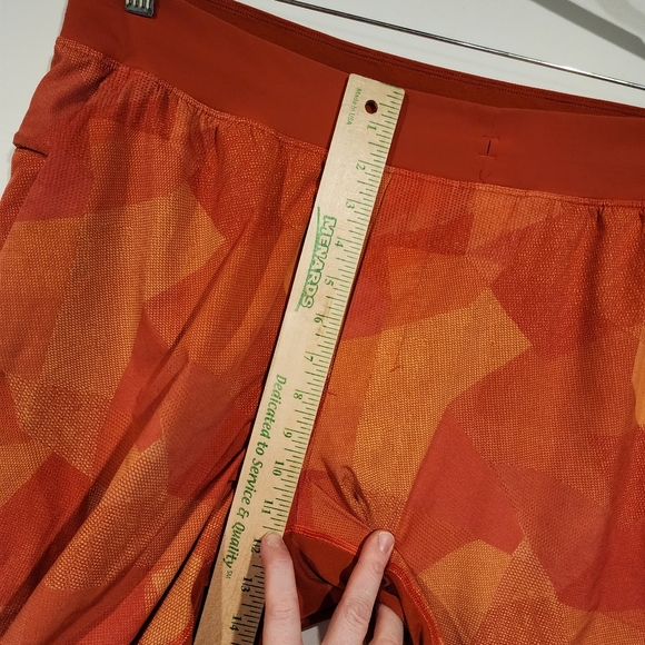 Lululemon Men's Shorts Mesh Mash Orange Multi Shorts Classic Fit XL - Picture 12 of 13